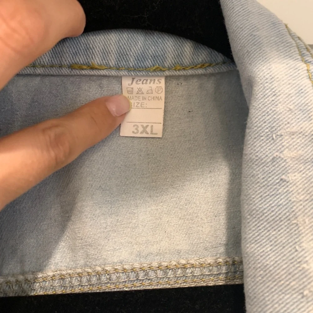 Jeans jacket - Picture 2 of 4